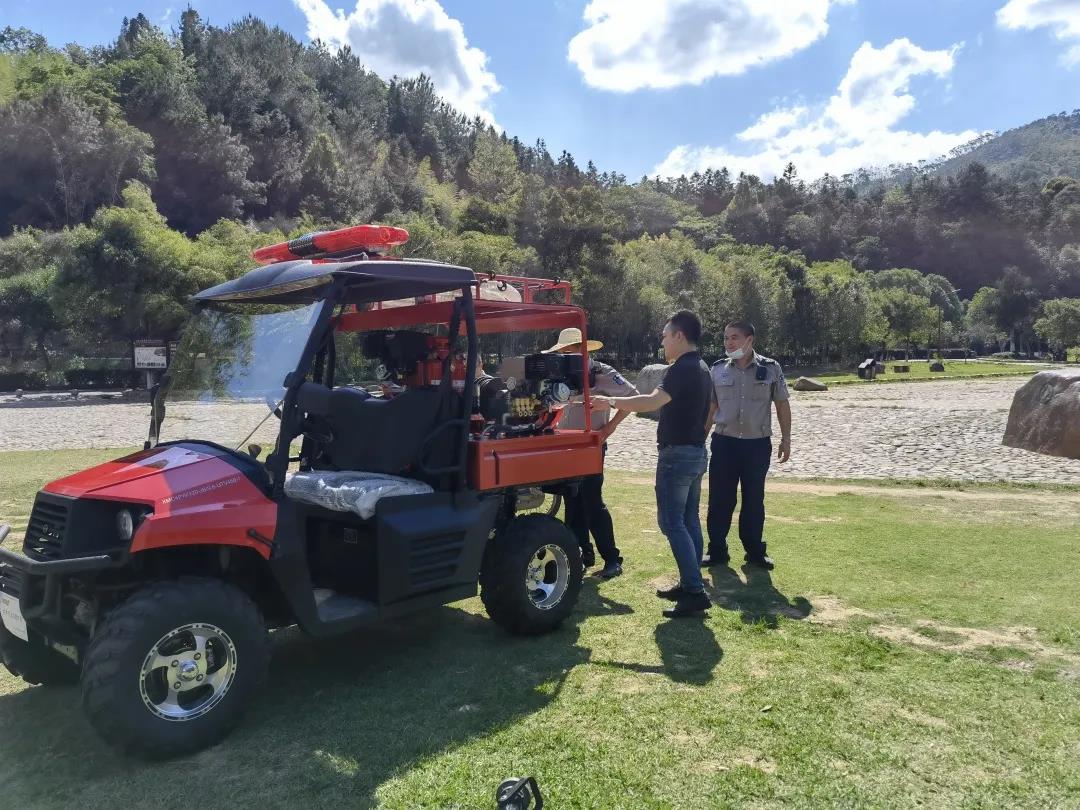 消防摩托車(chē).jpg 消防摩托車(chē).jpg