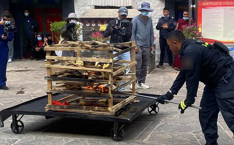 點(diǎn)火.jpg 點(diǎn)火.jpg